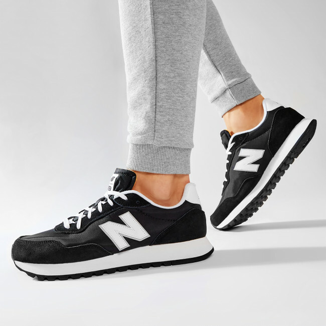 new balance 527 trainers in black